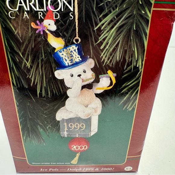 Carlton Cards Ice Pals Dated 1999 2000 Heirloom Collection Christmas Ornament. - Picture 2 of 14